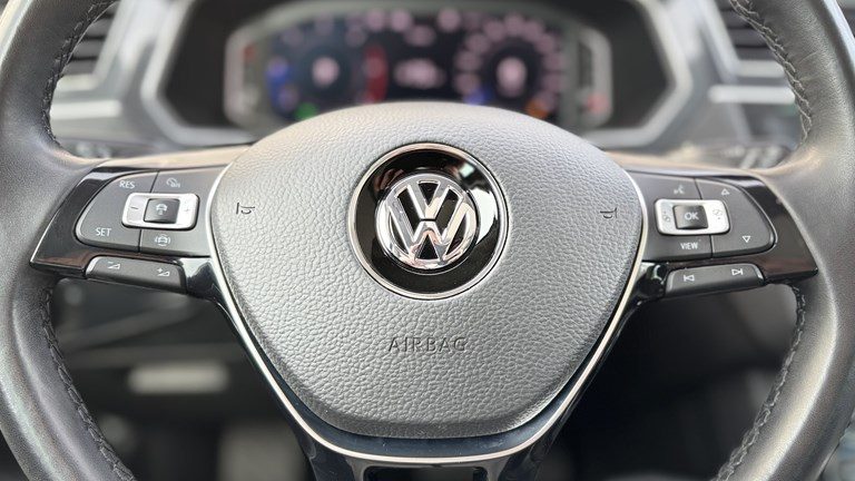 2020 Volkswagen Tiguan — fotografija 13