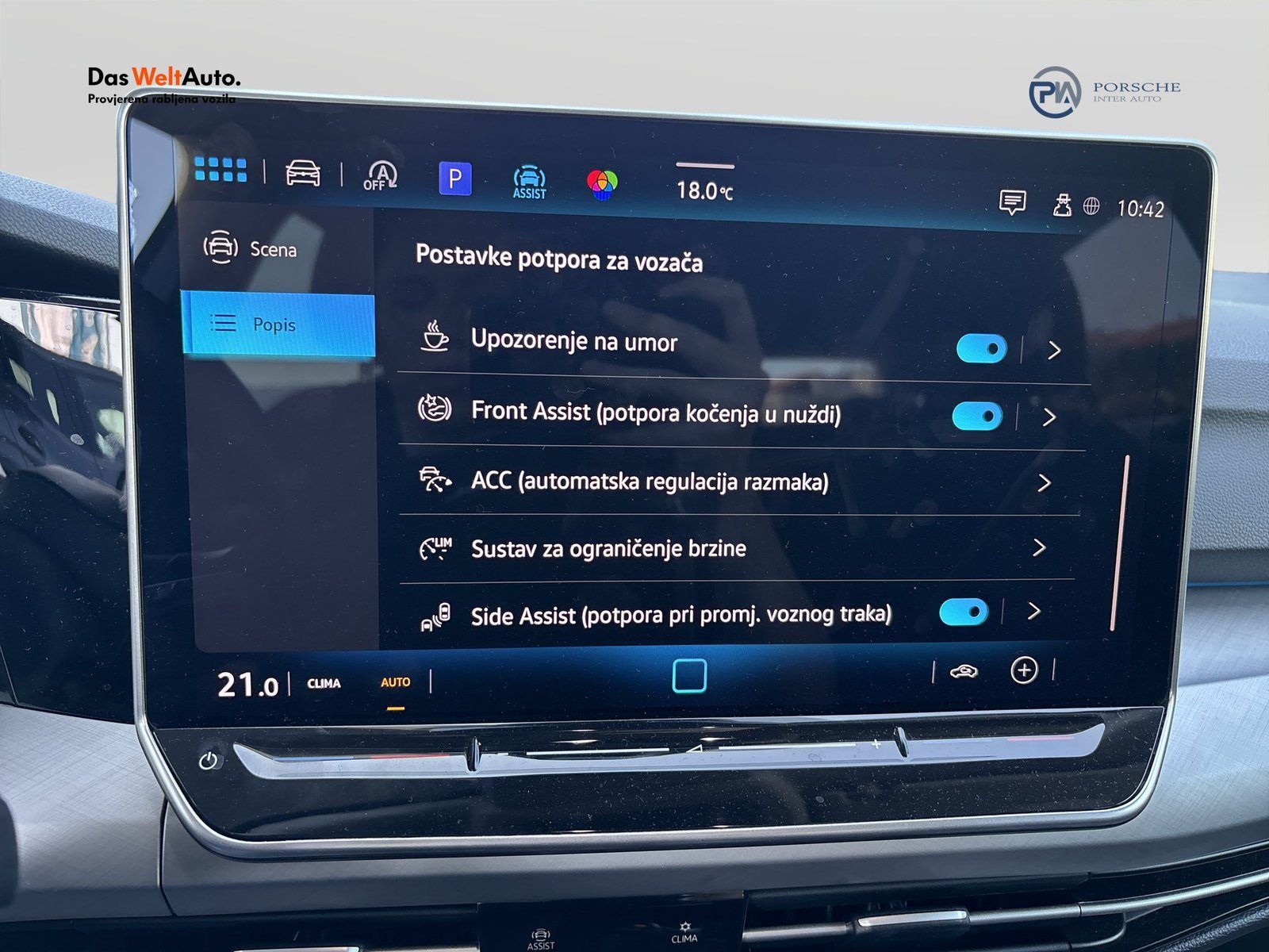 2025 Volkswagen Golf — fotografija 17