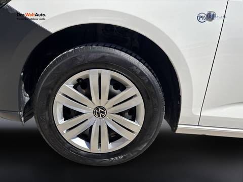 2022 Volkswagen Caddy — sličica 20