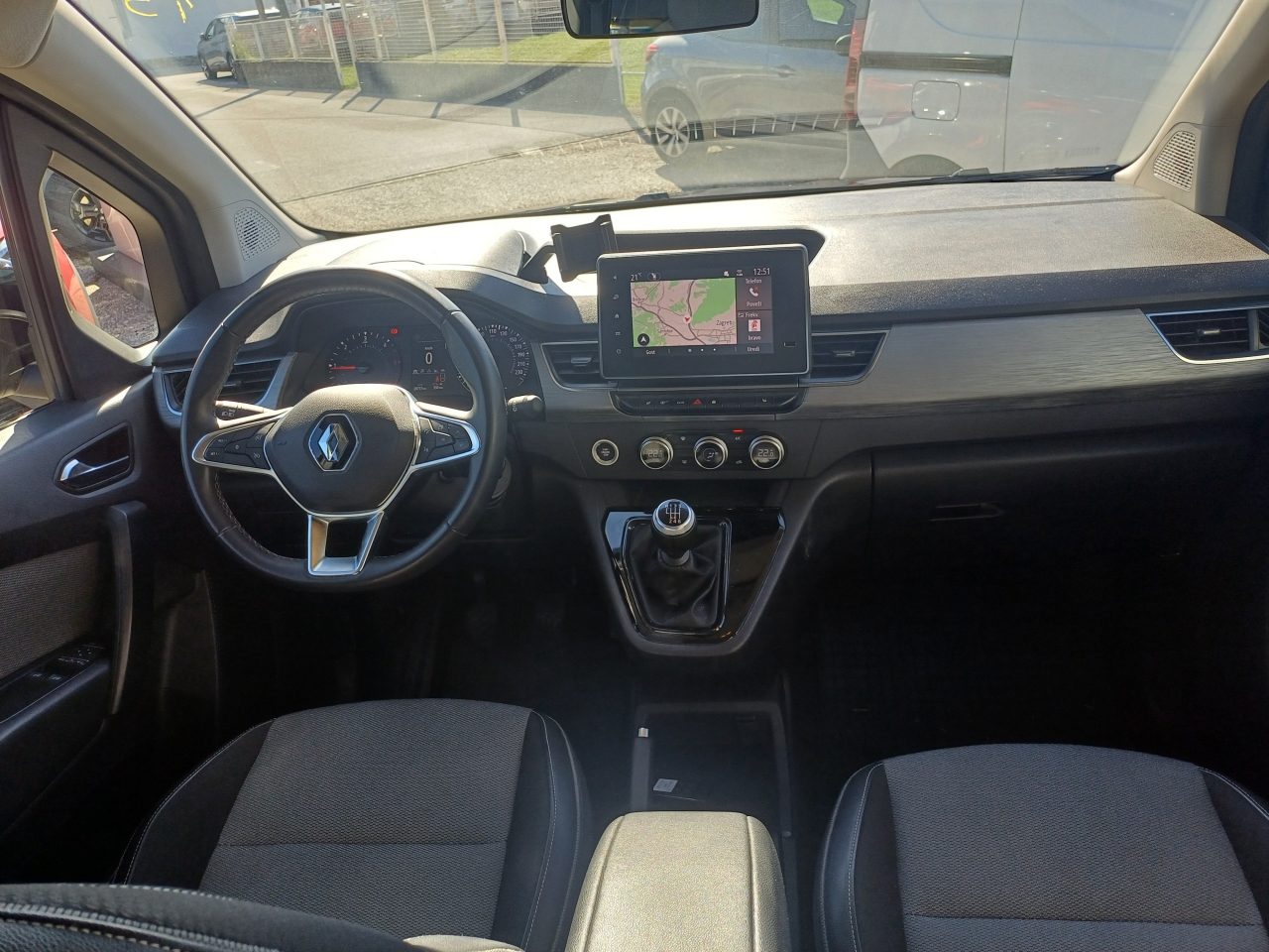 2024 Renault Kangoo Passanger — fotografija 17