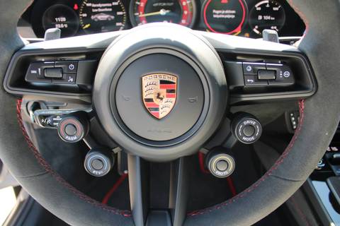 2025 Porsche 911 — sličica 16