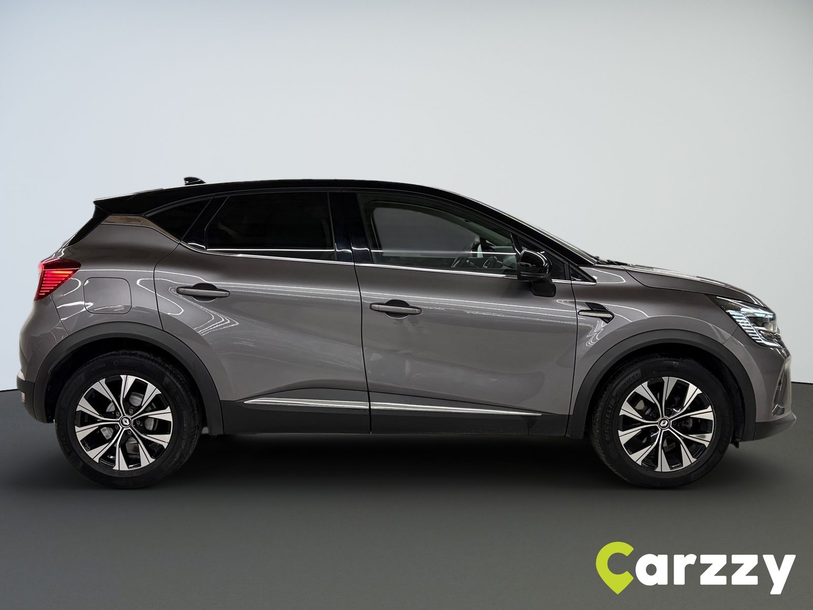 2023 Renault Captur — fotografija 5
