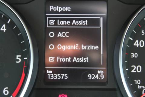 2020 Volkswagen Passat — sličica 23