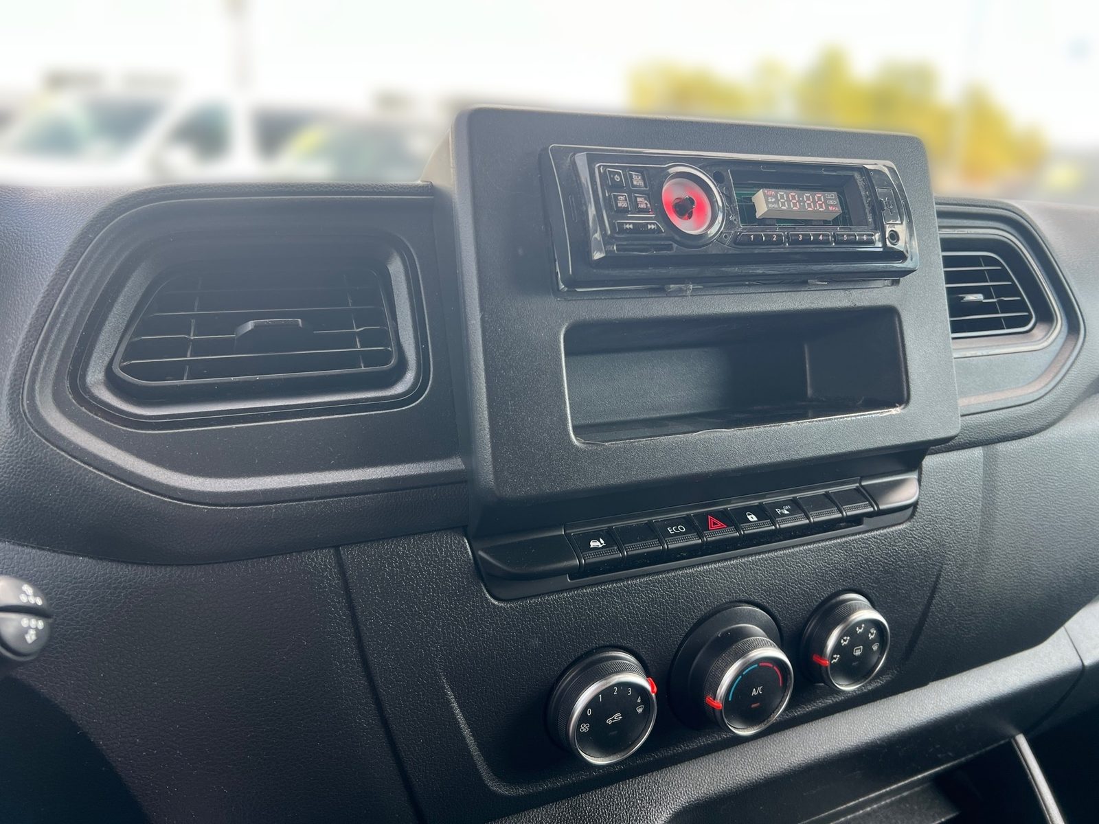 2022 Renault Master — fotografija 14