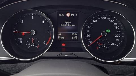 2021 Volkswagen Passat — sličica 25