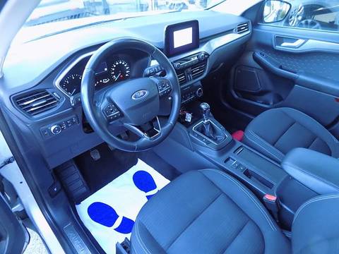 2021 Ford Kuga — sličica 17