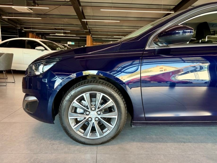 2017 Peugeot 308 — fotografija 10