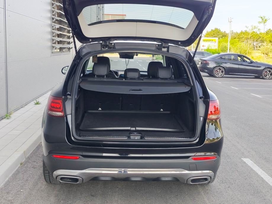 2020 Mercedes-Benz GLC — fotografija 15