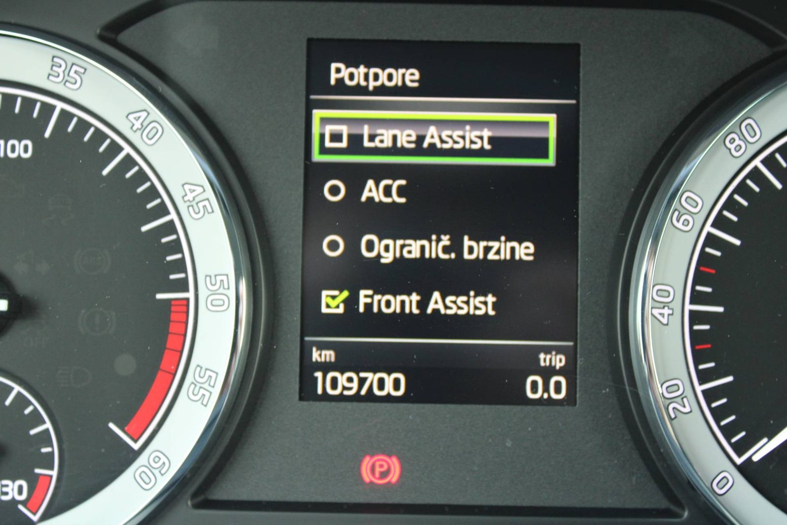 2022 Škoda Karoq — fotografija 24