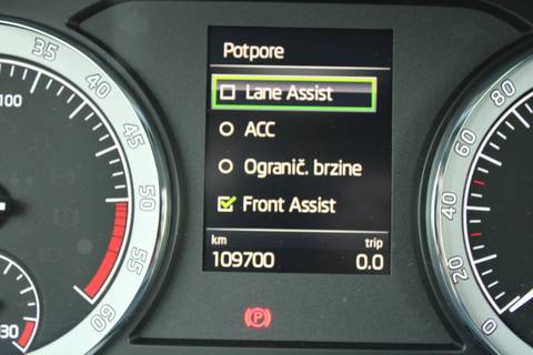 2022 Škoda Karoq — sličica 24