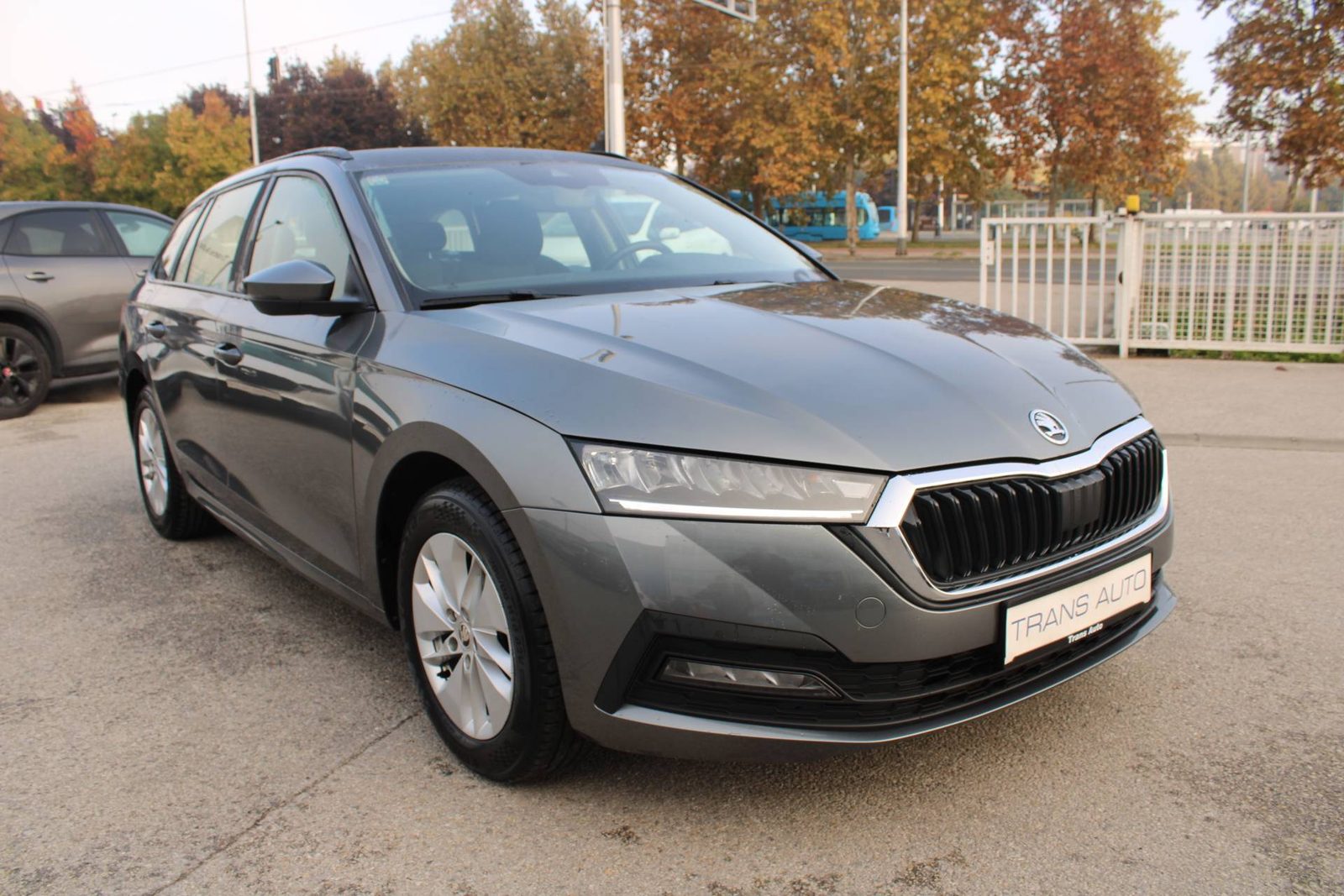 2022 Škoda Octavia Combi — fotografija 3
