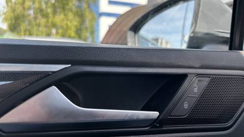 2023 Volkswagen Tiguan — sličica 17