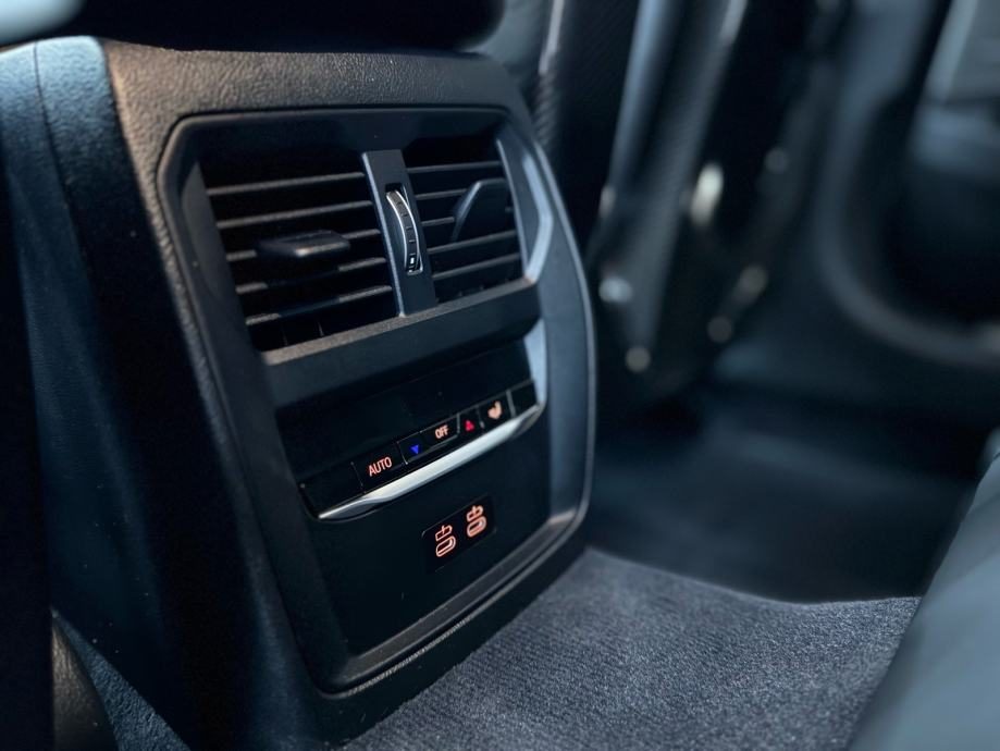 2024 BMW M3 — fotografija 15