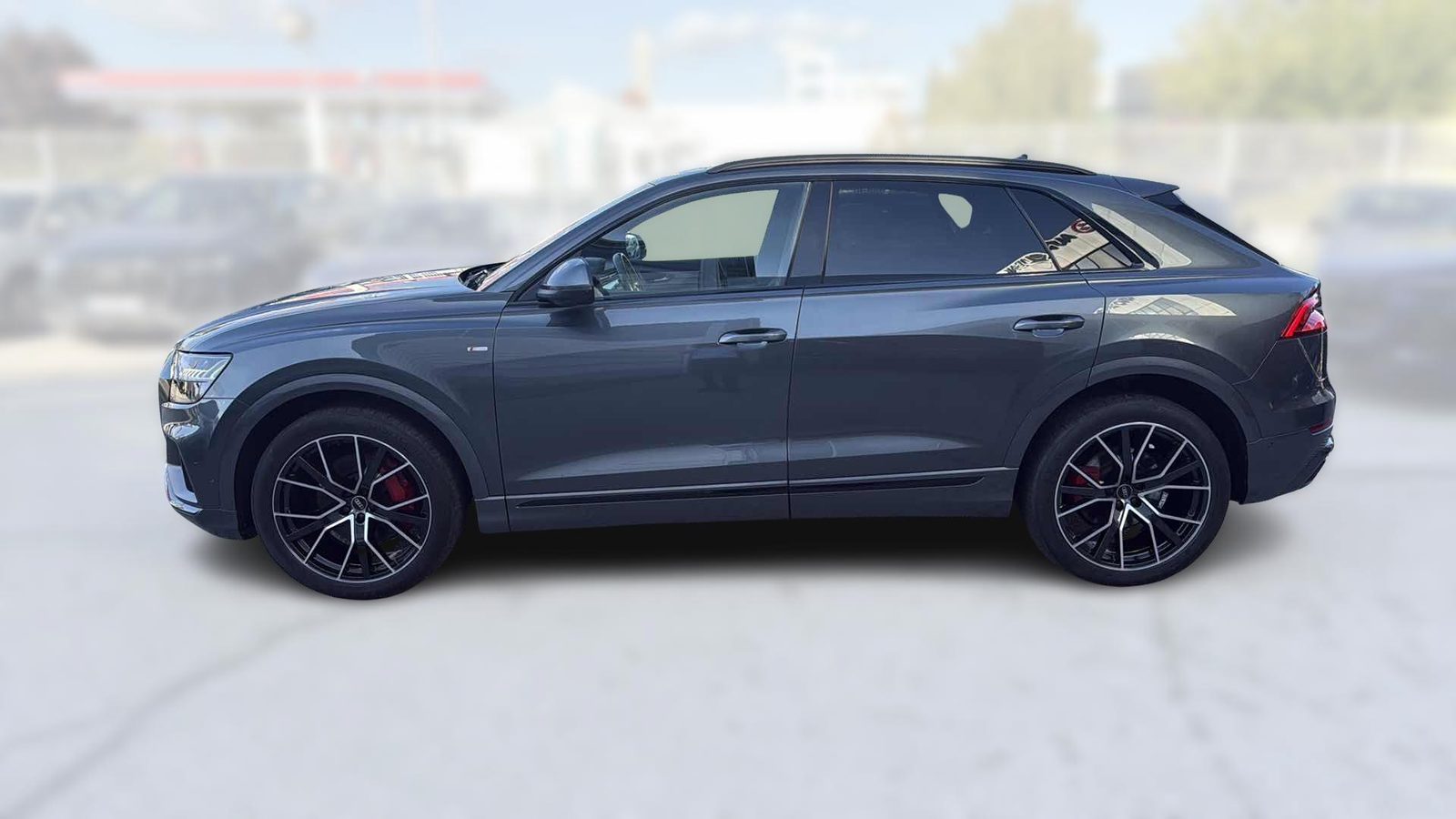 2021 Audi Q8 — fotografija 4