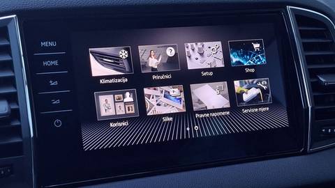 2021 Škoda Karoq — sličica 13