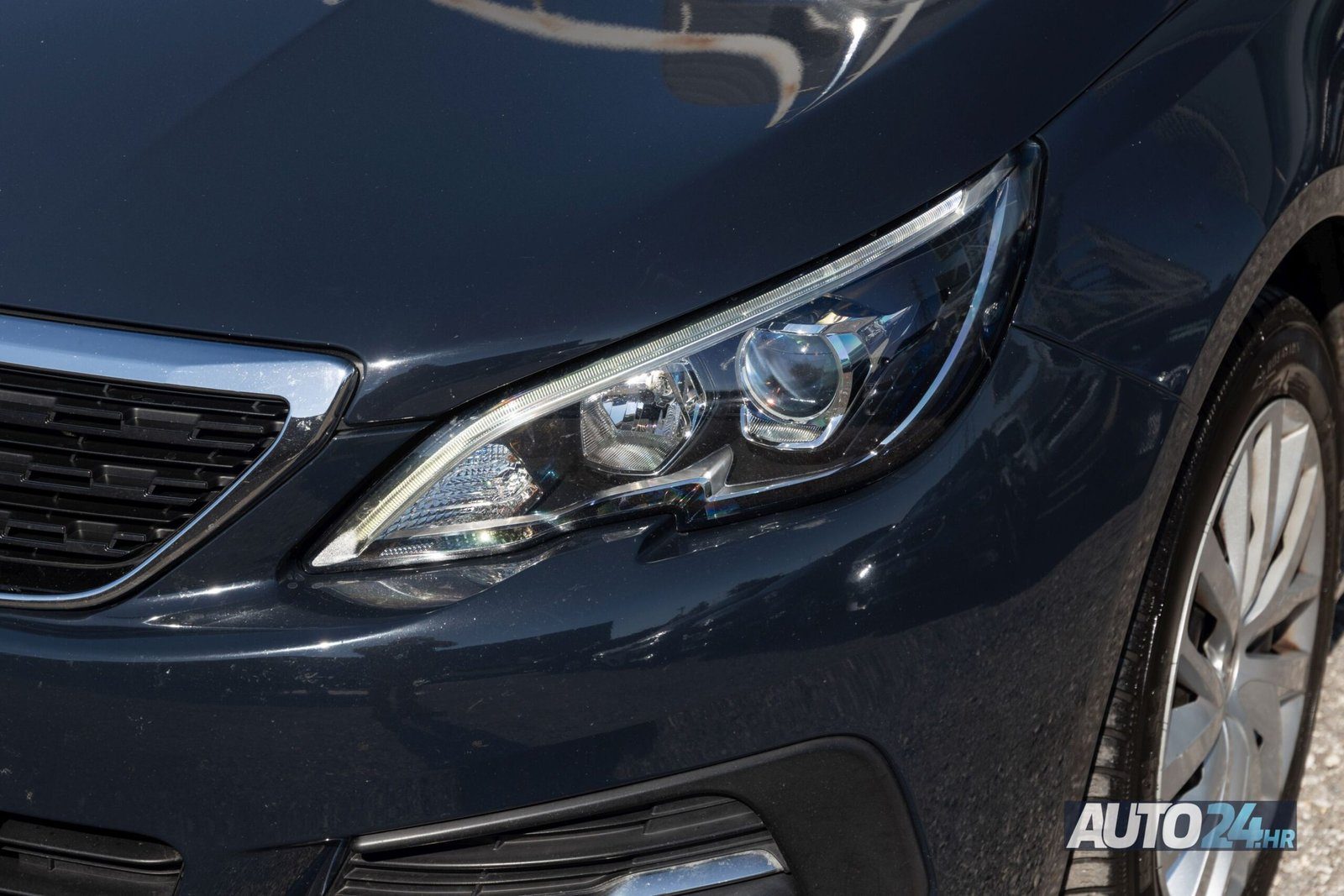 2018 Peugeot 308 Style — fotografija 9