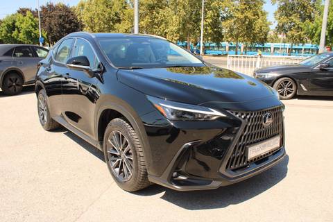 2023 Lexus NX — sličica 3