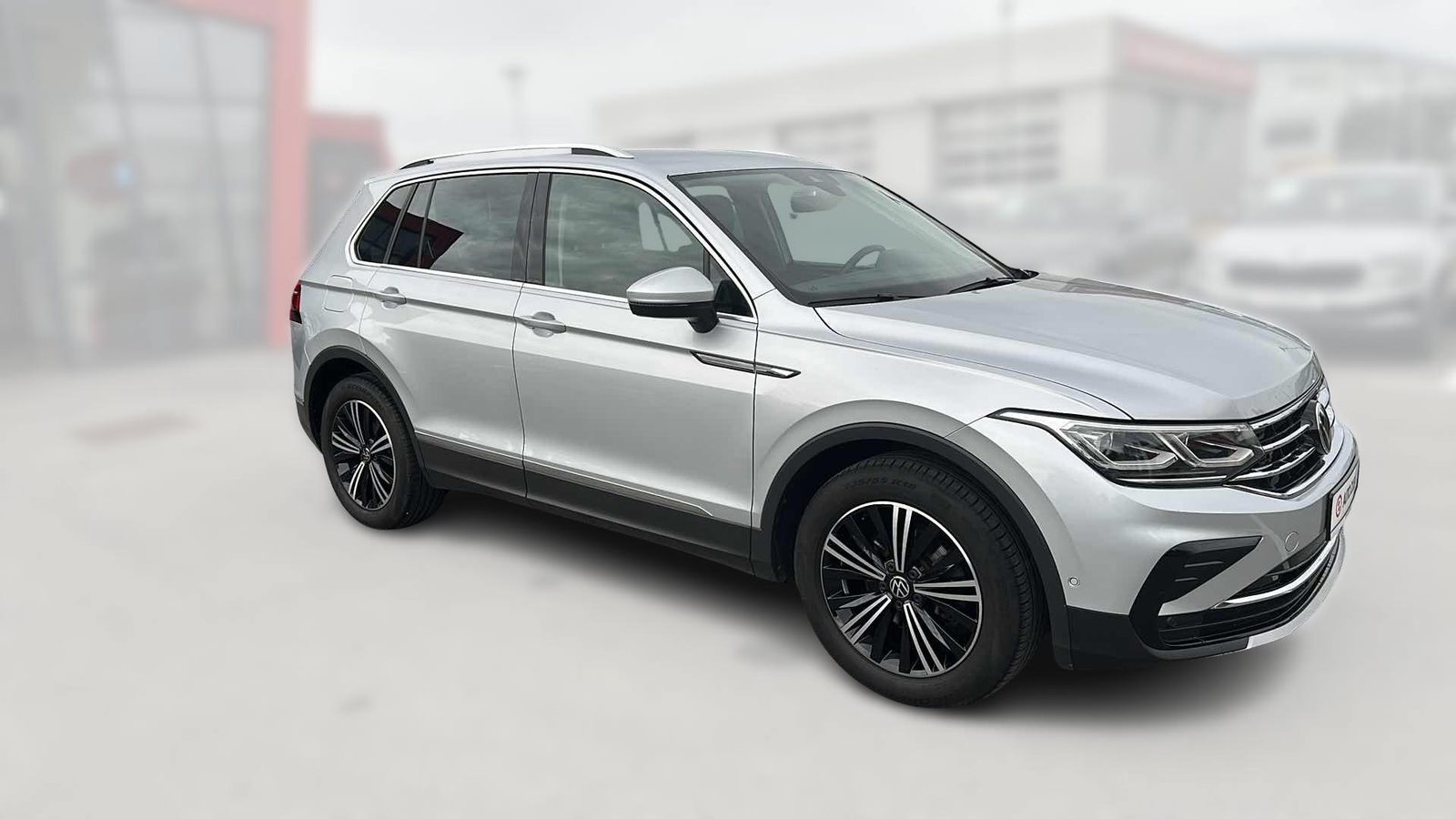 2021 Volkswagen Tiguan — fotografija 3