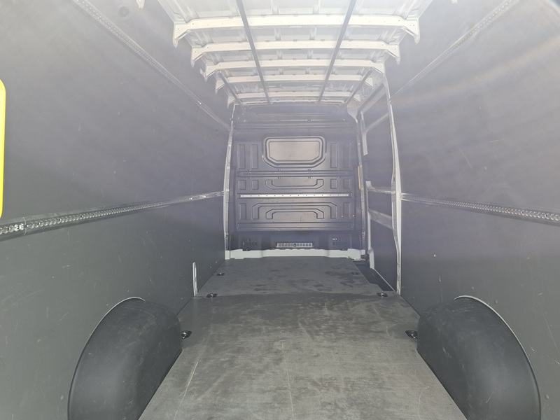 2025 Volkswagen Crafter — fotografija 8