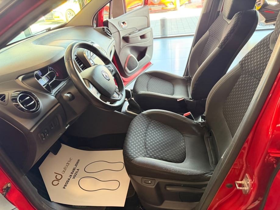 2019 Renault Captur — fotografija 16