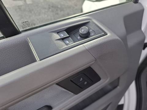 2022 Volkswagen Crafter — sličica 13
