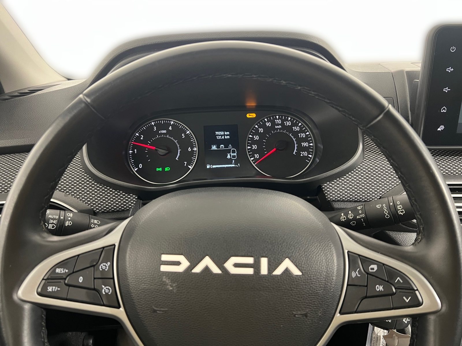 2023 Dacia Sandero — fotografija 15