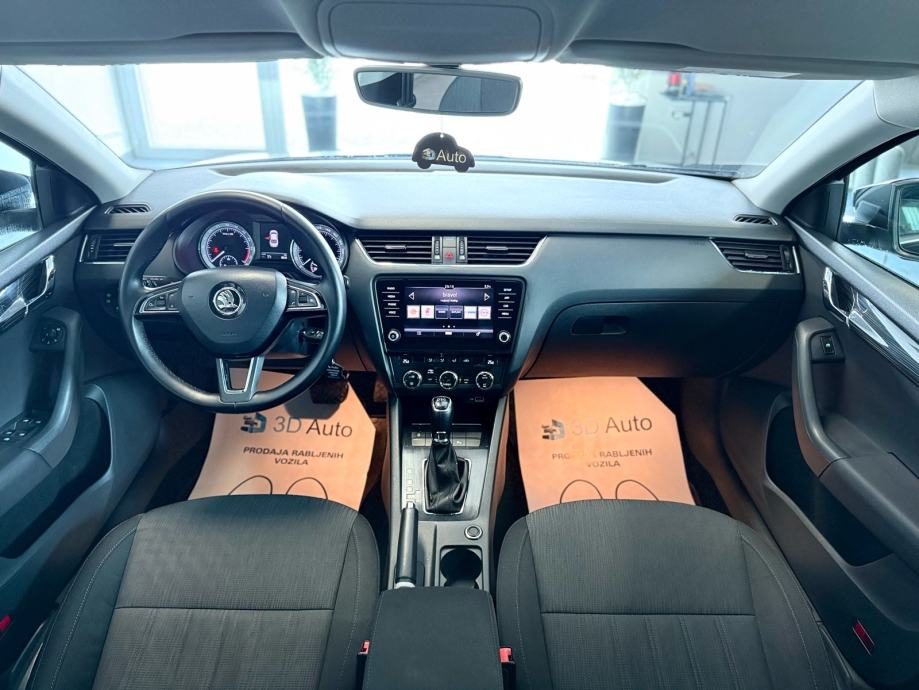2018 Škoda Octavia — fotografija 13