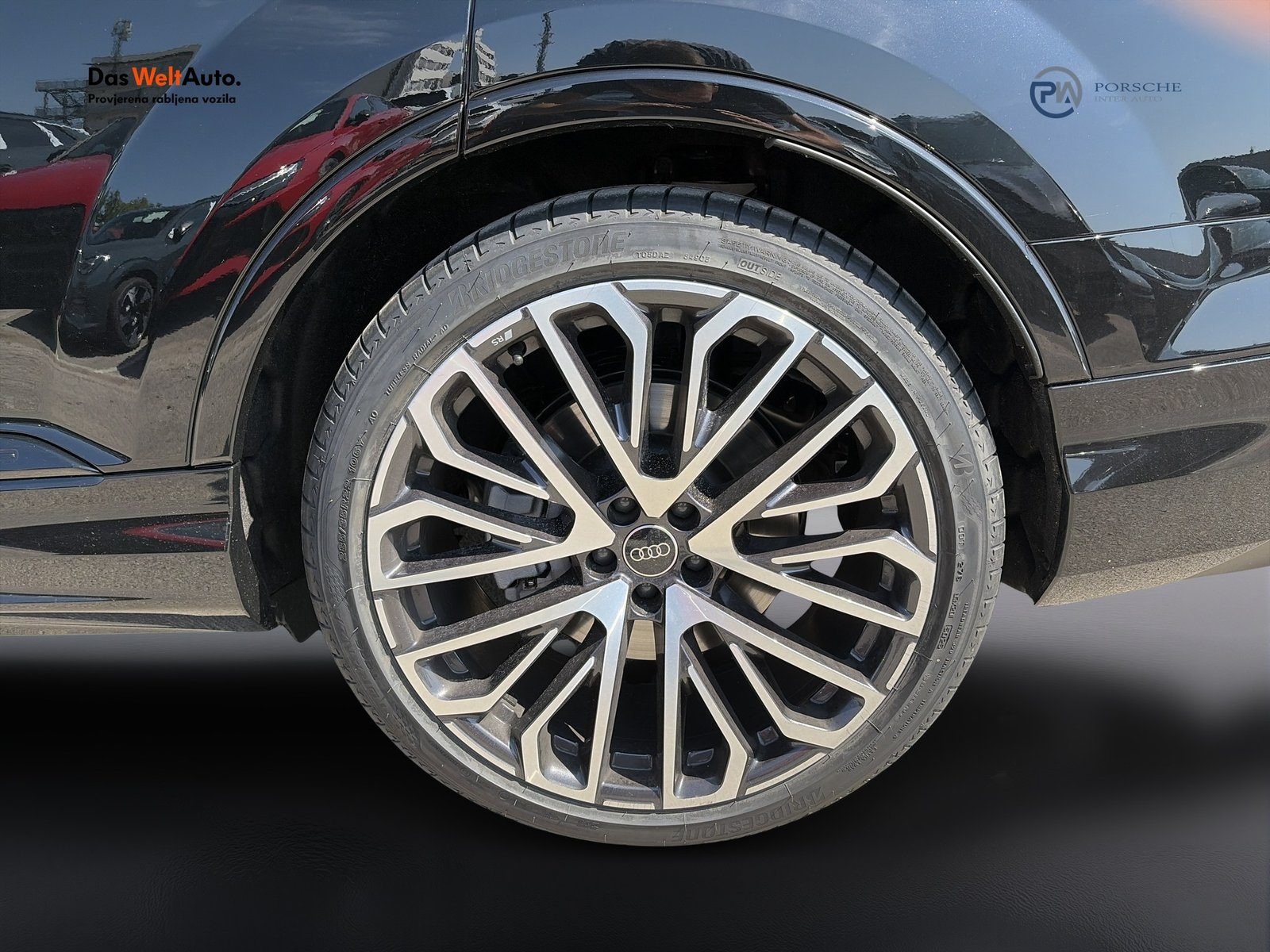 2026 Audi Q7 S line — fotografija 22