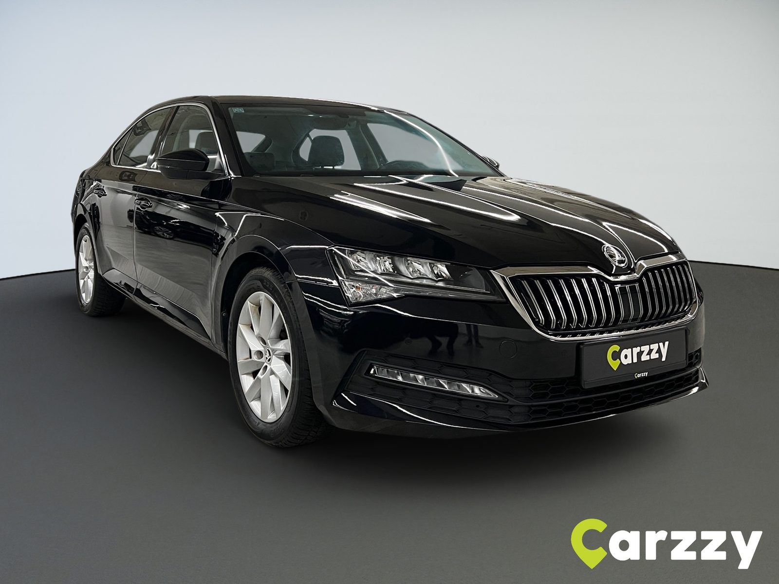 2021 Škoda Superb — fotografija 4