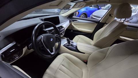 2024 BMW Serija 5 — sličica 18