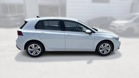 2022 Volkswagen Golf — sličica 8