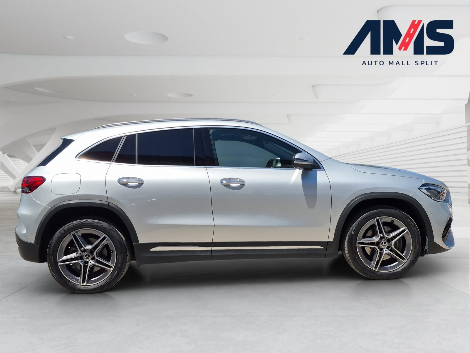 2023 Mercedes-Benz GLA — fotografija 6