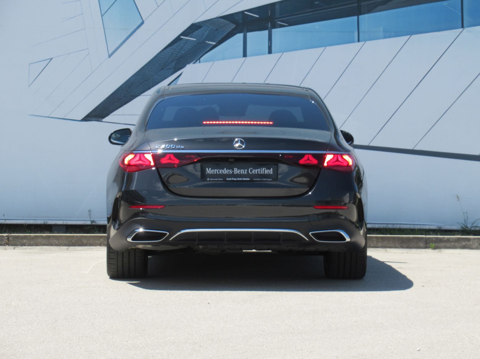 2025 Mercedes-Benz E-klasa AMG Line — fotografija 7