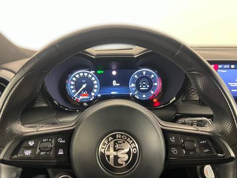 2023 Alfa Romeo Tonale — sličica 16