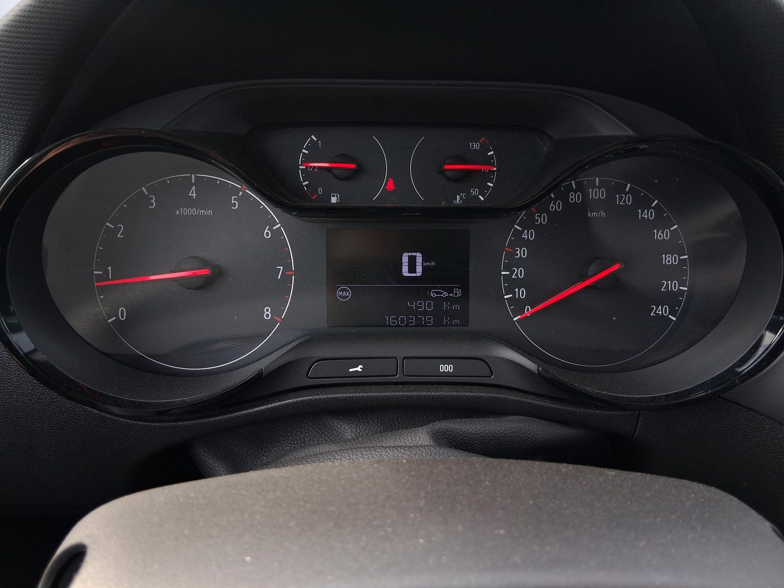 2020 Opel Crossland X — fotografija 11