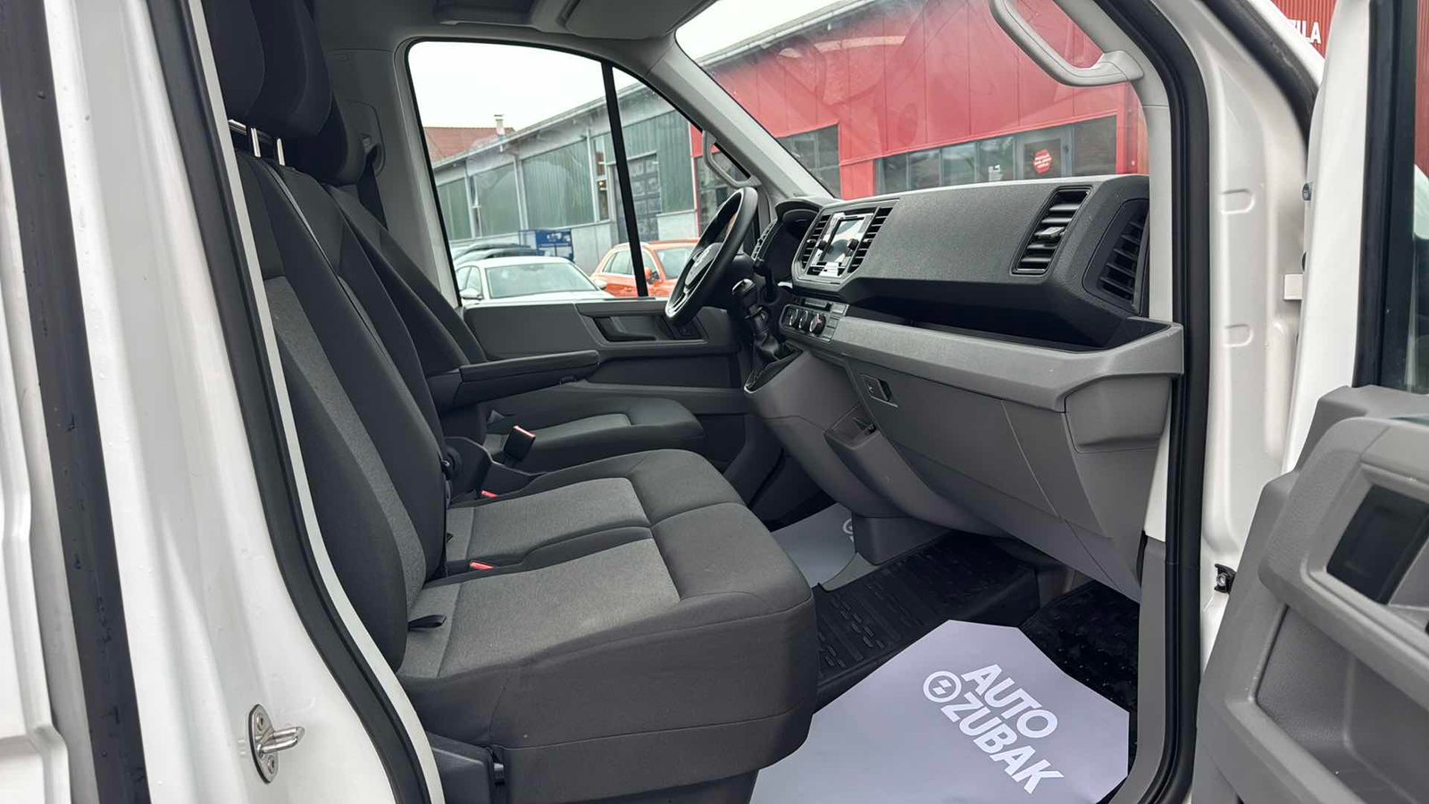 2024 Volkswagen Crafter — fotografija 9