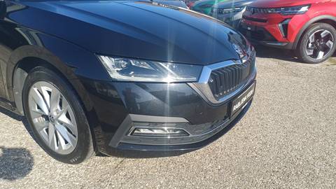 2020 Škoda Octavia — sličica 9