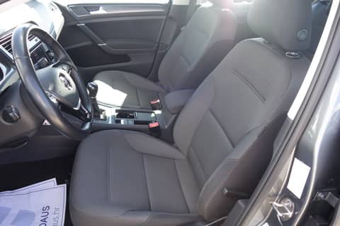 2019 Volkswagen Golf — sličica 13