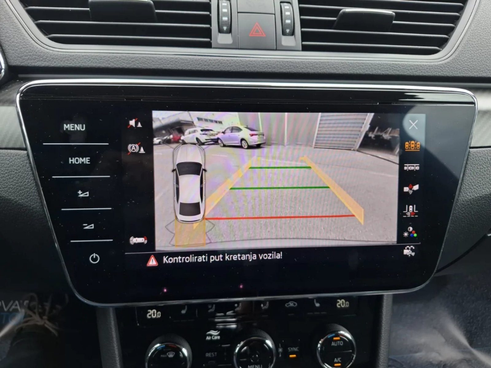 2023 Škoda Superb Sportline — fotografija 18