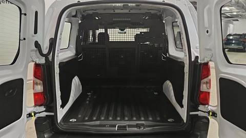 2023 Opel Combo — sličica 11