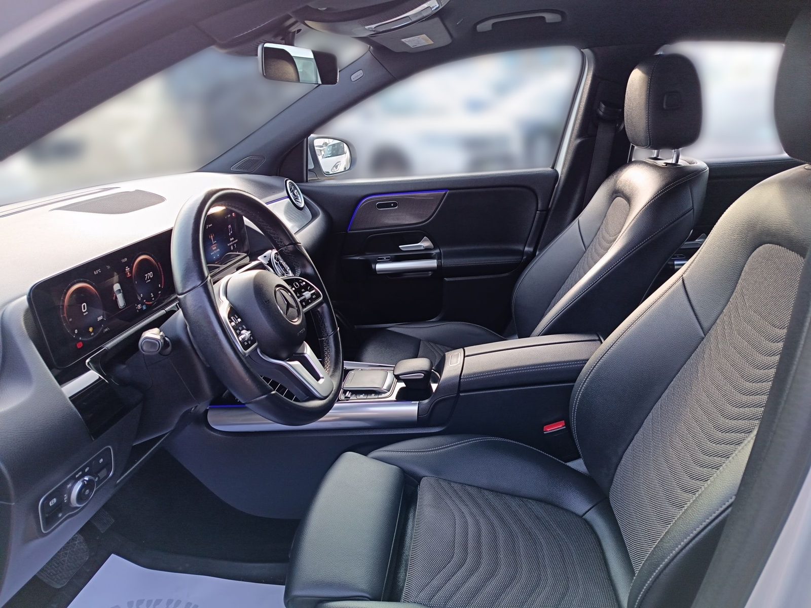 2023 Mercedes-Benz GLA — fotografija 14