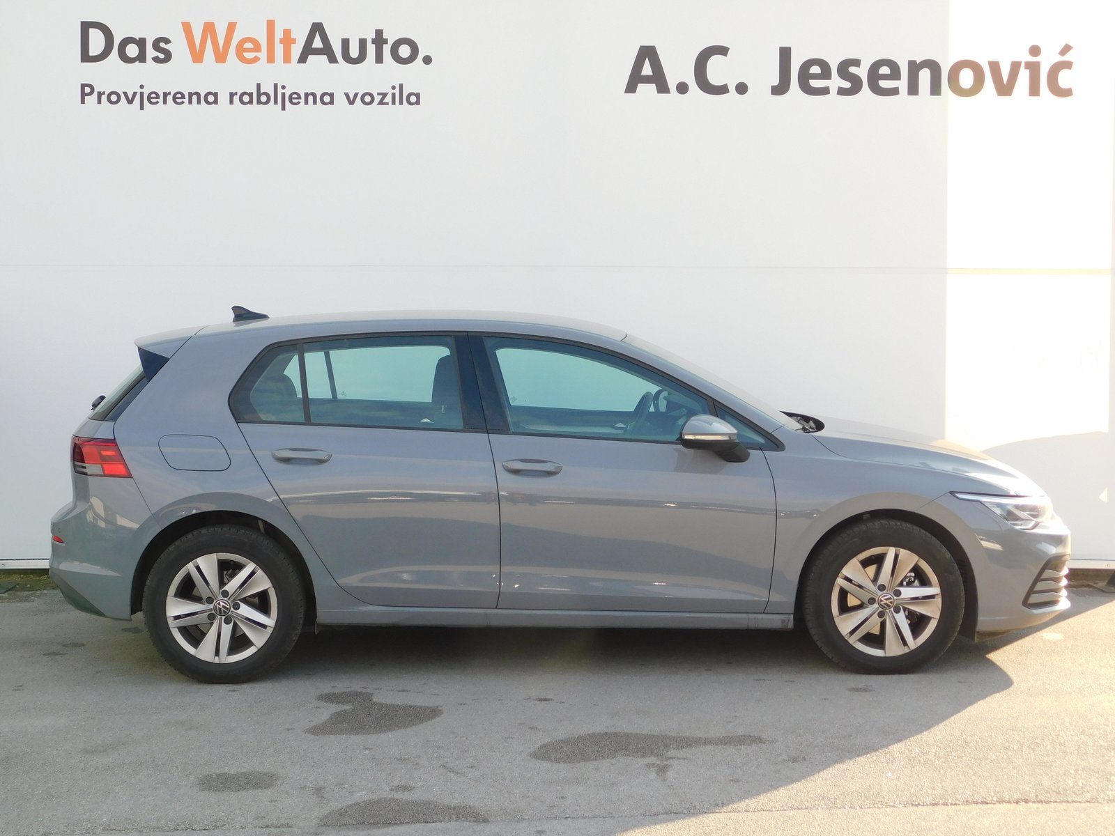 2024 Volkswagen Golf — fotografija 4
