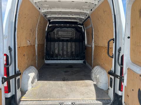 2021 Renault Master — sličica 9