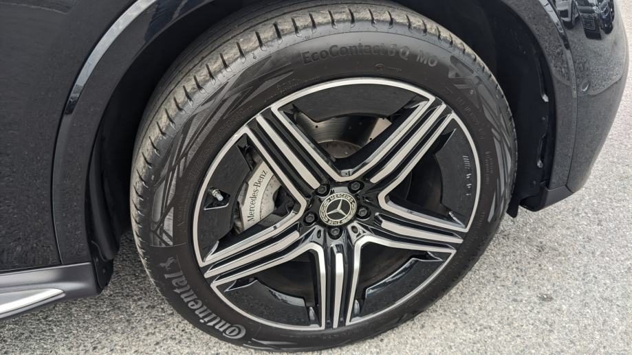 2025 Mercedes-Benz GLC — fotografija 8