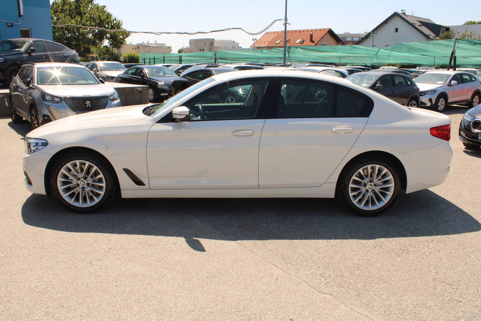 2020 BMW Serija 5 — fotografija 8