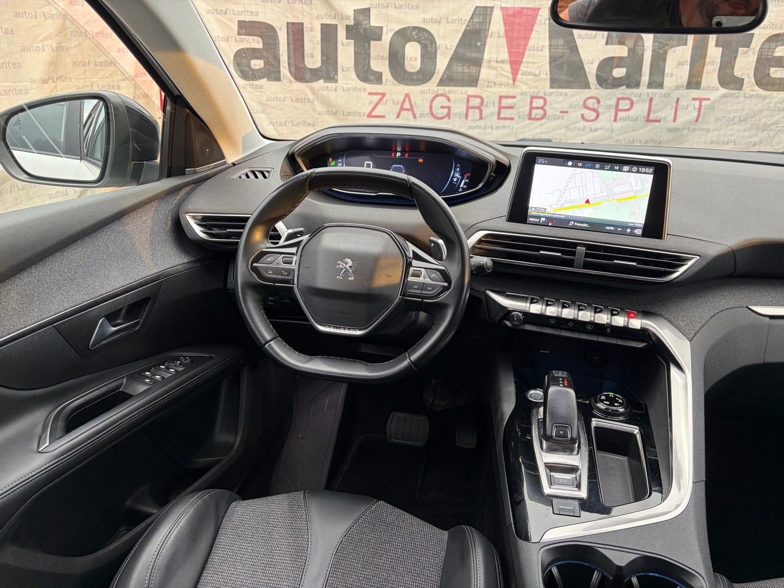 2019 Peugeot 5008 — fotografija 17