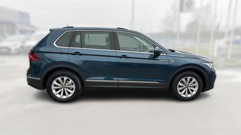 2021 Volkswagen Tiguan — sličica 8