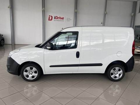 2024 Opel Combo — sličica 7