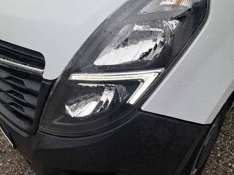 2021 Opel Movano — sličica 4