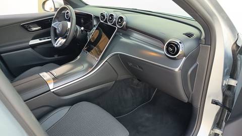 2025 Mercedes-Benz GLC Avantgarde — sličica 14